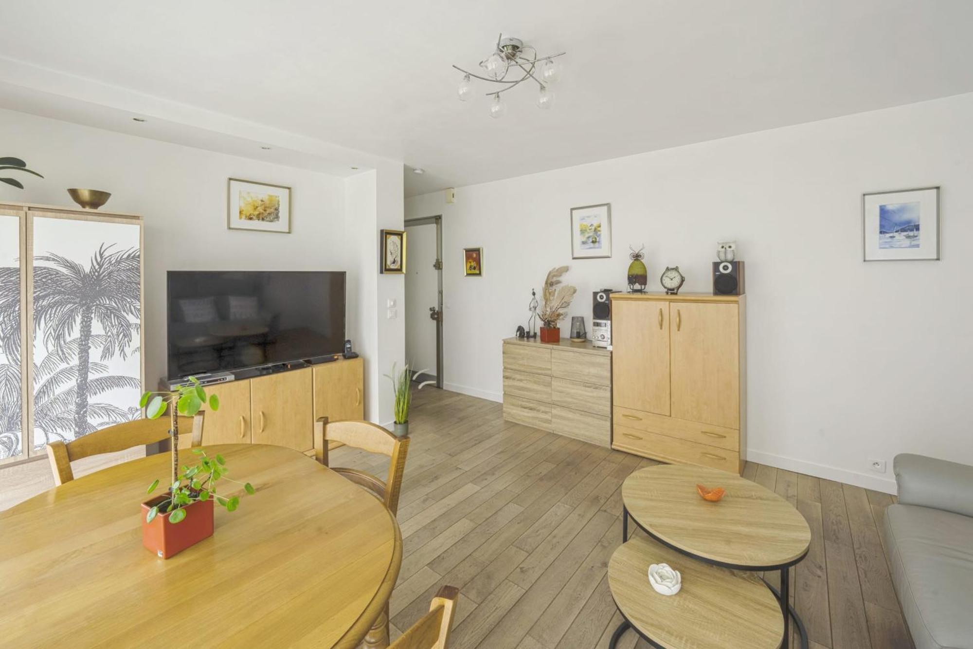 Appartement Labrouste Et Son Balcon - Welkeys Paris Luaran gambar